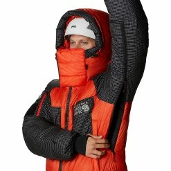 Mountain Hardwear Men's Absolute Zero Suit 19 Mountain Hardwear Men's Absolute Zero Suit -Mountain Hardwear Sales 10195765x1227915 vAlt4
