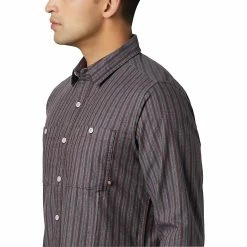 Mountain Hardwear Men's Standhart LS Shirt -Mountain Hardwear Sales 10441183x1130685 vAlt image 2