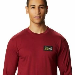 Mountain Hardwear Men's Classic MHW Logo LS Tee -Mountain Hardwear Sales 10476304x1161729 vAlt image 1