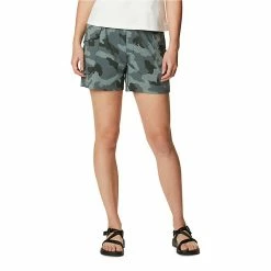 Mountain Hardwear Women's Cascade Pass Cargo 5 Inch Short