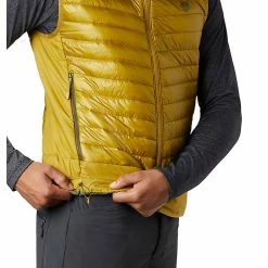 Mountain Hardwear Men's Ghost Shadow Vest -Mountain Hardwear Sales 10502228x1197228 vAlt4