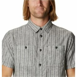 Mountain Hardwear Men's Piney Creek SS Shirt -Mountain Hardwear Sales 10520944x1195583 vAlt3