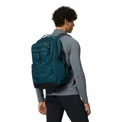 Mountain Hardwear Women's Wakatu Backpack -Mountain Hardwear Sales 10576418x1262095 vAlt4